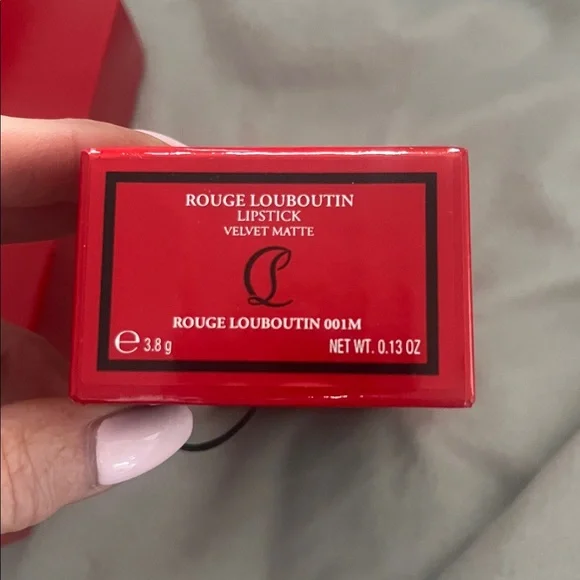 Christian Louboutin Lipstick & Beauty Creations lipstick - Picture 12 of 15